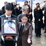 [댓글부탁해] 故 송대관 <b>발인</b> 엄수[포토]