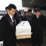 [모두드루와] 故 송대관 슬픔 속 영면…태진아 “잘 가, 영원한...