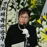 [포토] 故 송대관, 추도사하는 대한가수협회장 이자연