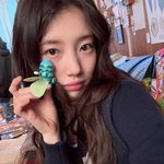 "30대 되고 더 물오른 미모"...수지, 영원한 국민 첫사랑