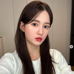 남보라, 예비신랑 사랑 듬뿍 받나 봐..미모 폭발 “결혼 <b>본식</b> 준비”