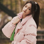 [단독] “뉴진스 민지가 입은 그 패딩 뭐야?”…중국 매장까지 연다는...