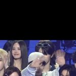 <b>도훈</b> 얼굴 존내작다 진짜