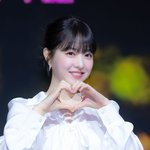 [T포토] 박보영 '애교는 내가 잘하지'