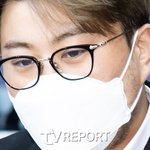 '실형 선고' 김호중, 수의복 차림으로 한숨 푹푹...'술타기'...