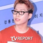 '열애설' 이찬혁, 그새 헤어졌나...<b>의문</b>의 깨진 하트로 결별 암시?