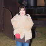 ‘3학년 1반 손승완’ (웬디의 영스트리트 출근길) [<b>HD</b>포토]