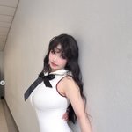 박봄, 다이어트 쏙 뺐는데 '글래머 몸매'..샤넬 수영복 딱 맞네...