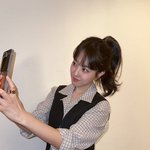 다시 흑발로 돌아온 박보영 근황.<b>jpg</b>