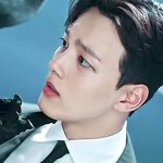 수트보다 수라상룩이 잘 어울리는 남자