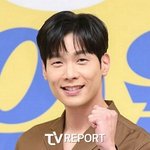 최다니엘, 받은 선물 중고마켓에 되팔이?..."이사갈 곳 없어서"...