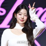 [드루와] 우리은행 모델 된 장원영, ‘럭키비키’잖아!