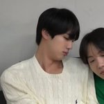 진 <b>니트핏</b> ㄹㅇ 옷걸이같음