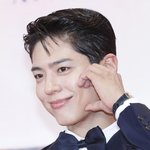 후임은 박보검..'더 시즌즈' 빛낼 역대 최초 배우 <b>MC</b> [종합]