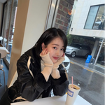 러블리' 장원영 vs '차도녀' 장다아... 닮은 듯 다른 스타일링...