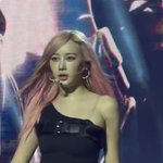 <b>지젤</b> ㅈㄴ 말랐다