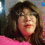 퀸이 지나가면 쳐다보기 <b>마련</b>