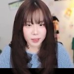 [드루와] <b>지컨</b>한테 뽀용 메이크업 해줌