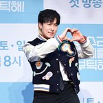 김동완, 파격 병지컷인데 감독 불만 “왜 점점 얌전해지냐고” (라디오쇼)