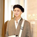 [<b>POP</b>이슈]‘부실복무 의혹’ 송민호, 2차 경찰 조사 완료..“조만간...