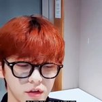 가족도 몰라볼 정도로 닮은 두 남자 아이돌