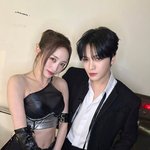 김재중, <b>니콜</b>과 투샷 "가족 된 걸 축하해"
