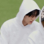 일어난 노메이크업 한<b>태산</b>