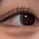 이런 눈화장 하고다니는거 과할거같음?
