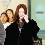 [현장포토] "예쁨이 묻었어"…사나, 시선강탈 입국