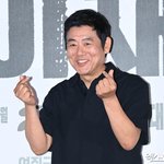 [단독] 성동일, 이준호 아빠 된다…'태풍상사' 합류