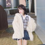‘바람 불면 여신이 되…’ (웬디의 영스트리트 출근길) [<b>HD</b>포토]