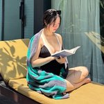 레이디 제인, 쌍둥이 임신 중 <b>발리</b> 태교여행..아찔한 노출