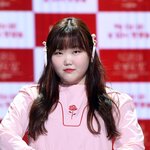 [댓글부탁해] ‘절친’ 김새론 잃은 <b>악뮤</b> 이수현, 충격에 온유 콘서트...