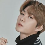 <b>이분</b> 잘생긴거임?