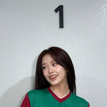 아이브 안유진, 하나금융 모델 발탁 후 긍정적 반응 이어져?