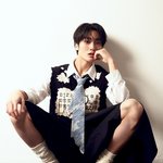 <b>멸치</b>에서 느좋 핫바디 된 남돌 첫 화보