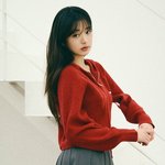 옷은 진짜 <b>무난</b>한데 얼굴이 안 <b>무난</b>한 장원영