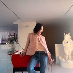 다리 보험' 이혜영, 사랑스러운 데이트<b>룩</b> 공개