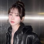 [SCin스타] 에스파 카리나, 추구미는 시크..감탄 자아내는 극세사...