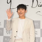 [공식]한동근, 결혼 3년만에 아빠됐다…이목구비 빼닮았네