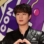 [드루와] [단독] 윤두준, 먹방 예능 <b>MC</b> 된다…‘K-밥’ 출연