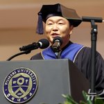 연세대 명예졸업<b>증서</b> 받은크러쉬 싸이, 소감은?