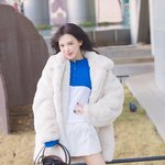 찍어보신 듯한 모델 포즈’ (웬디의 영스트리트 출근길) [<b>HD</b>포토]