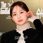 [포토] 금새록, 골드빛 볼하트