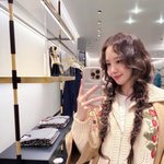 윤아, 땋은 양갈래 머리 찰떡…34세에도 '소녀美' 물씬