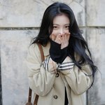 신예은, 아직 한파인데 봄 코트?..추위 녹이는 '상큼 미소'[스타IN]