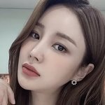 [댓글부탁해] ‘4살 연상’ <b>윤진</b>이, 둘째 득녀... 예상일보다...