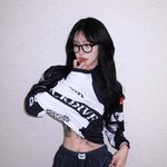 故최진실 딸 최준희, 49㎏ 감량하더니 도발적 포즈…복근에 강렬...