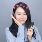 손예진, 현빈이 반할 만하네…청순 눈웃음에 심쿵 [<b>DA</b>]