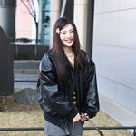 [포토] '크러쉬 조이가 웃으면 빛이나'